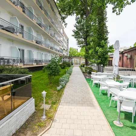 Hotel Modern 4*