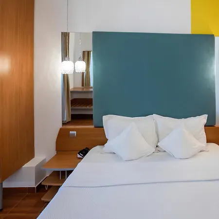 Hotel Modern Mamaia