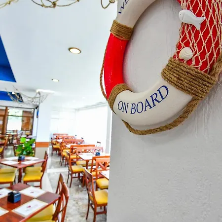 Hotel Modern Mamaia