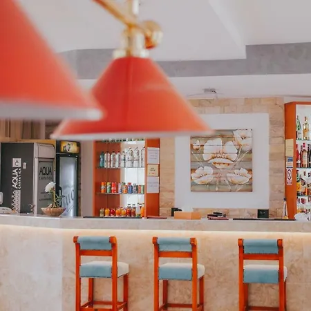 Modern Hotel 4*